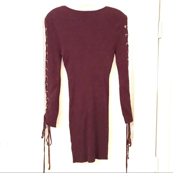 Love Tree Sweater dress with lace up arms - Picture 1 of 6